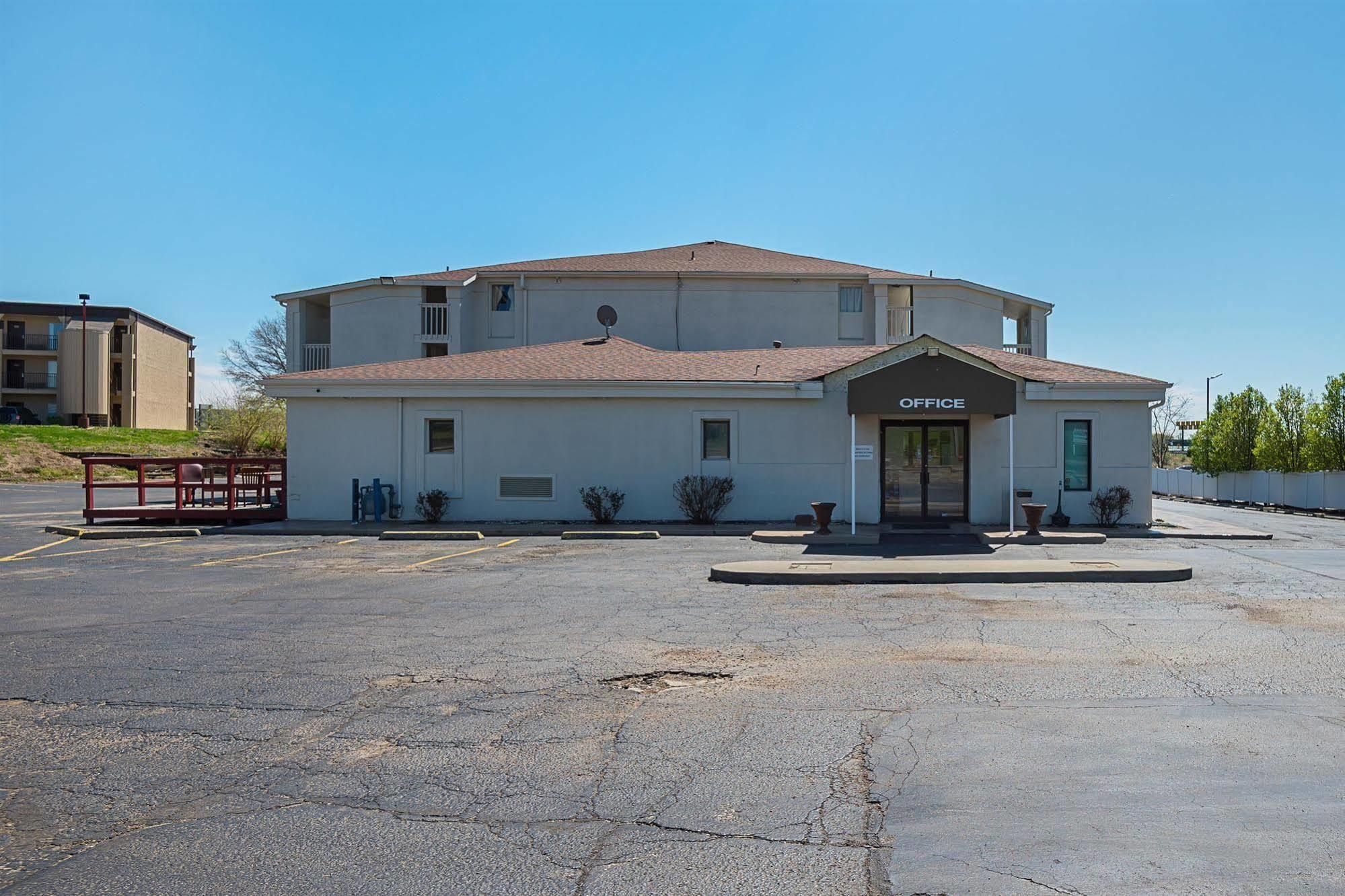 Motel 6-Blue Springs, Mo Extérieur photo